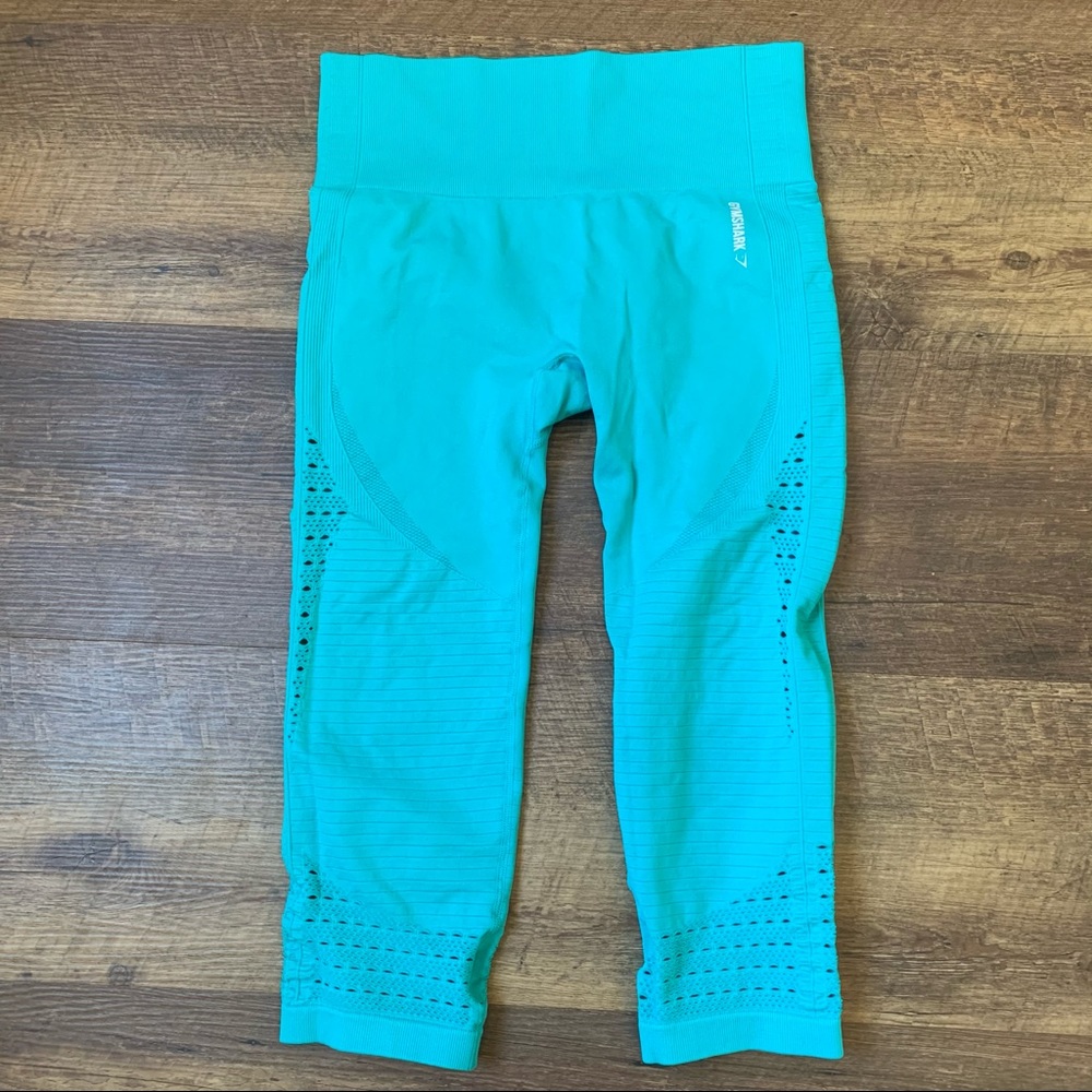 Gymshark Energy + Seamless Capri Crop M